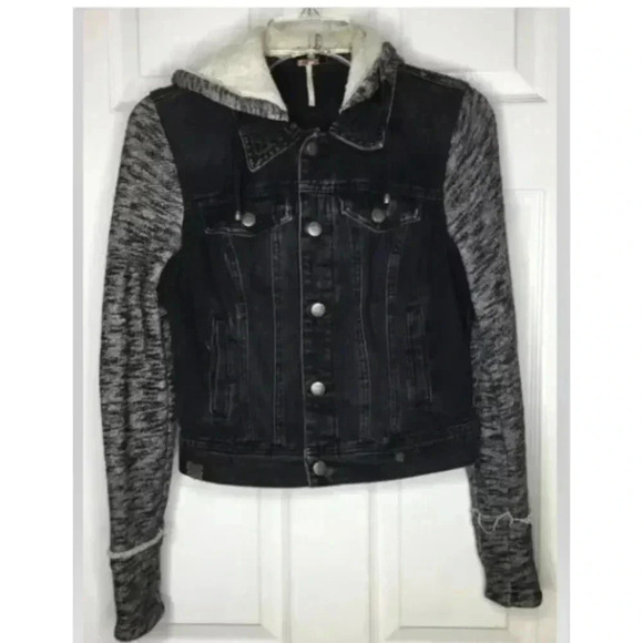 Women FREE PEOPLE Black Gray Denim Knit Jean Hoodie Button Jacket Sz XS Shacket - Picture 2 of 7